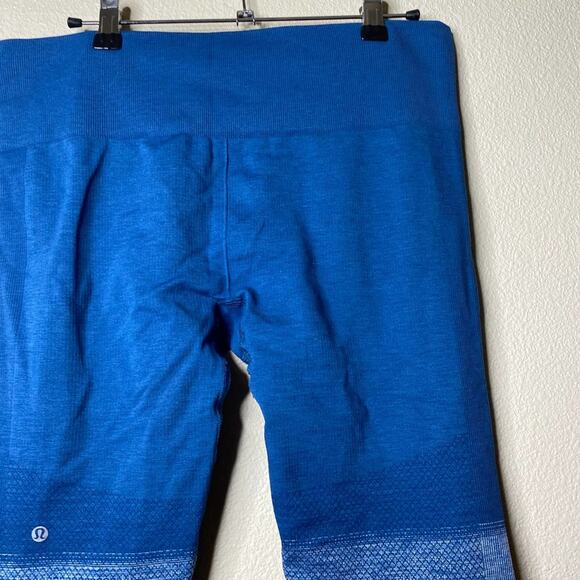 Lululemon Athletica Seamlessly Street Crop Legging Ombre Blue Ocean Size 10 - Picture 7 of 11